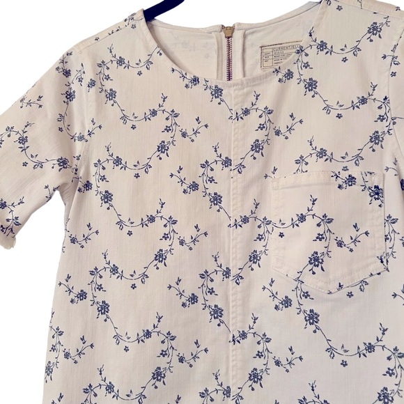 Current/elliot Short sleeved Floral Denim Mini Dress with frayed hem. - Picture 5 of 15